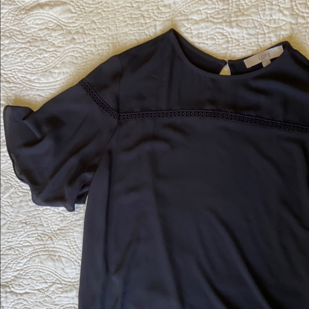 LOFT black top - Picture 2 of 8